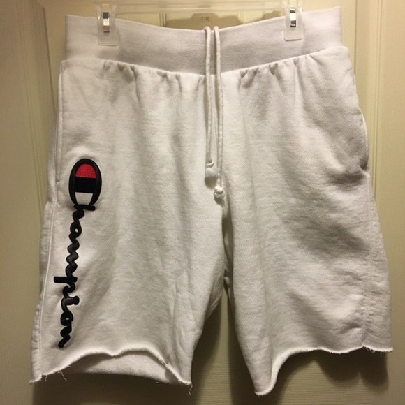 White Reverse Weave Champion embroidered Shorts - Picture 2 of 4